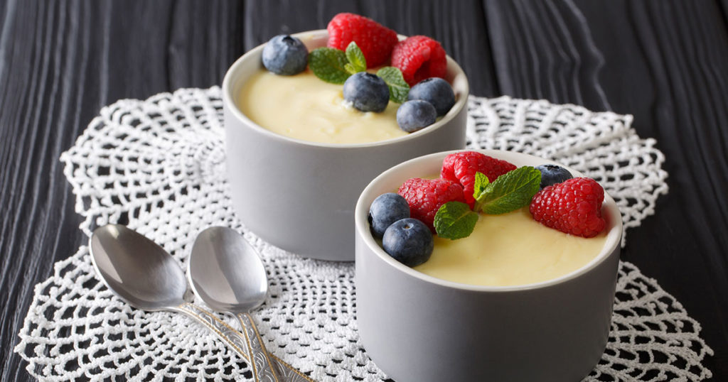 Baked custard with berries
